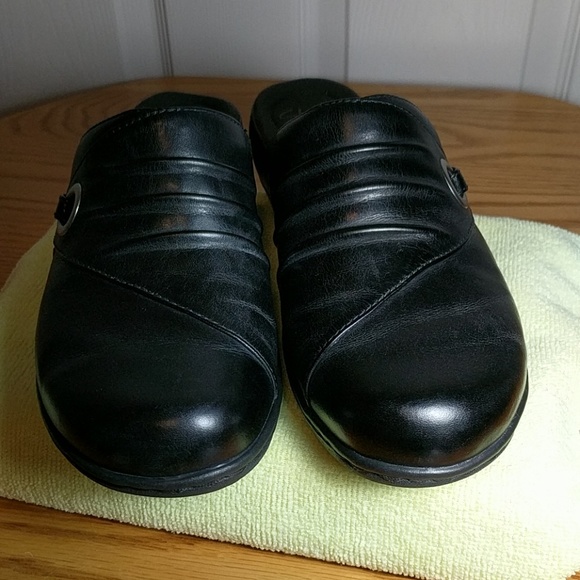 Clarks shoes - Picture 3 of 8